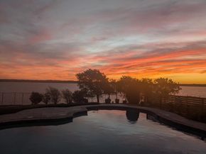 6118  Lincolnshire Court , Rowlett Texas 75087