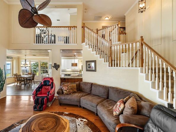 6118  Lincolnshire Court , Rowlett Texas 75087