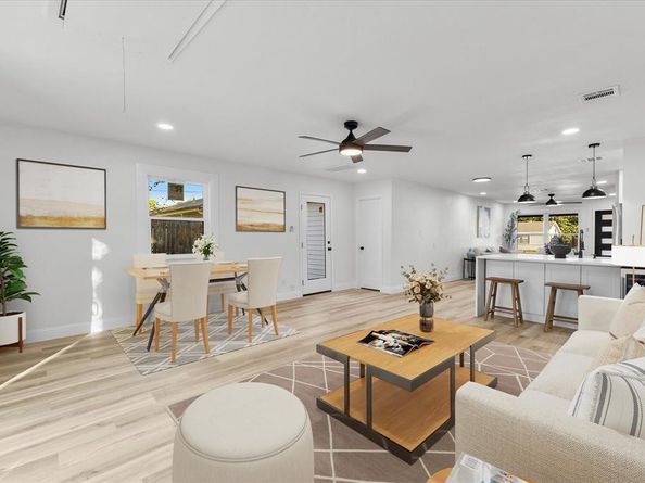 407  Freestone Drive , Euless Texas 76039