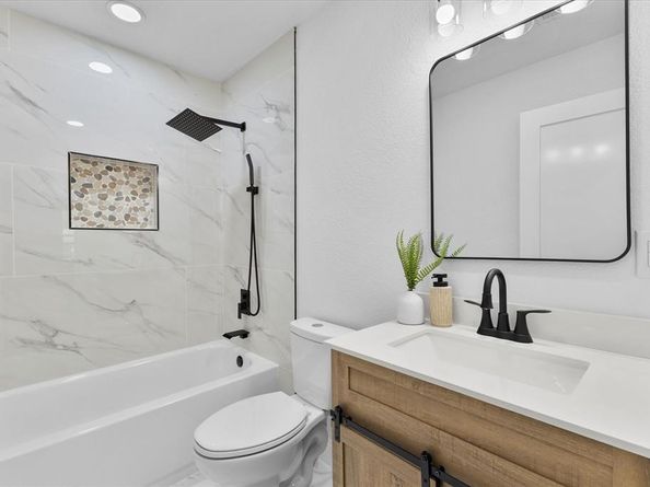 407  Freestone Drive , Euless Texas 76039