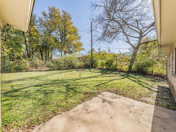 6816  Balalaika Road , Dallas Texas 75241