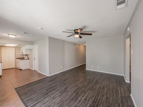 6816  Balalaika Road , Dallas Texas 75241