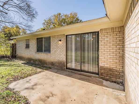 6816  Balalaika Road , Dallas Texas 75241