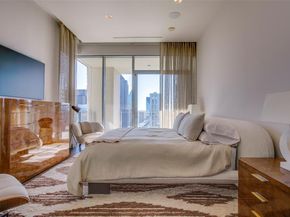 1717  Arts Plaza  1915, Dallas Texas 75201