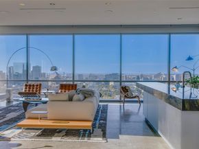 1717  Arts Plaza  1915, Dallas Texas 75201