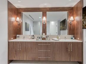 1717  Arts Plaza  1915, Dallas Texas 75201