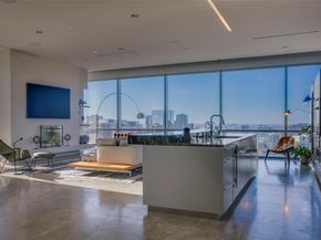 1717  Arts Plaza  1915, Dallas Texas 75201