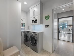 1717  Arts Plaza  1915, Dallas Texas 75201