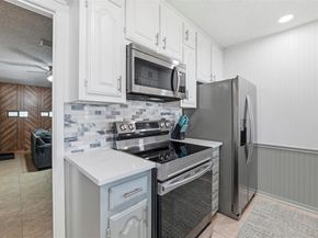 1801  Homestead Place , Garland Texas 75044