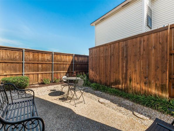 2016  Via Miramonte  , Carrollton Texas 75006