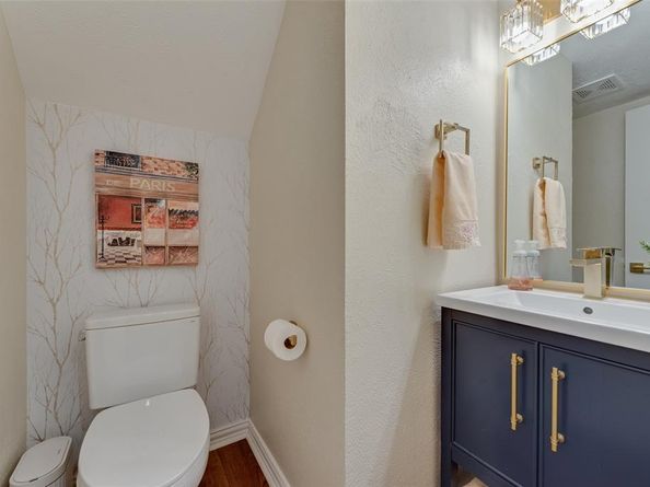 2016  Via Miramonte  , Carrollton Texas 75006