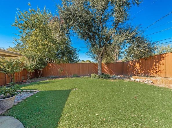 4117  Woodenrail Lane , Irving Texas 75061