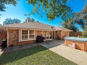 4117  Woodenrail Lane , Irving Texas 75061