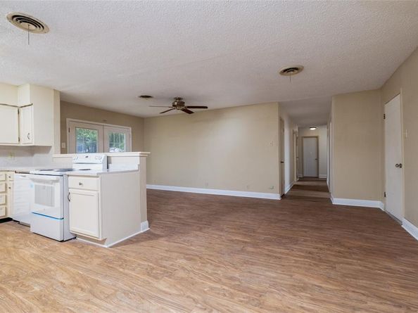 2720  Cedar Park Boulevard , Richland Hills Texas 76118