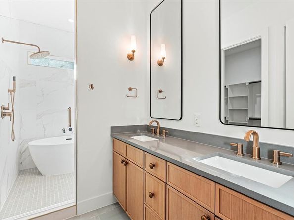 3635  Espanola Drive , Dallas Texas 75220