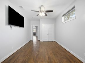 13906  Dennis Lane , Farmers Branch Texas 75234