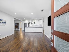 13906  Dennis Lane , Farmers Branch Texas 75234