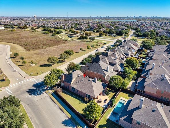 3204  Stonefield  , The Colony Texas 75056