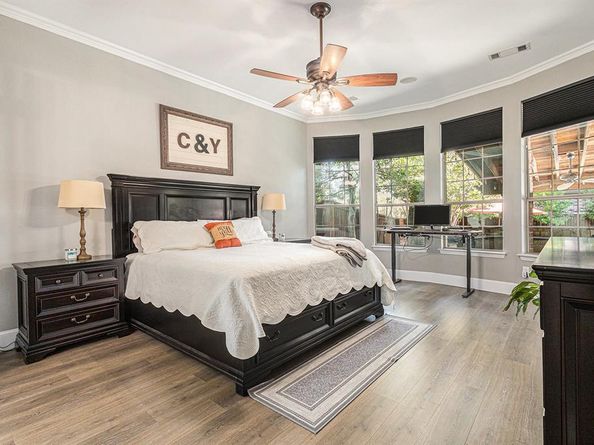 901  Fannin Drive , Lantana Texas 76226