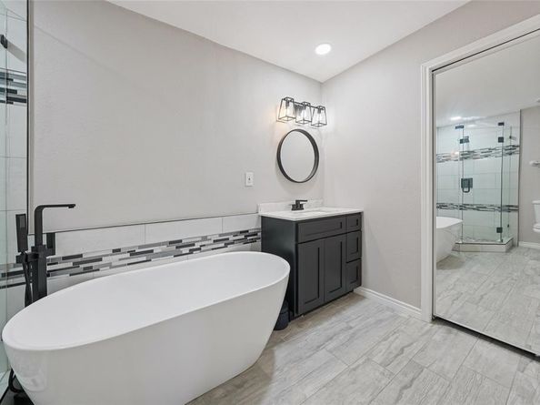 4229  Phoenix Drive , Carrollton Texas 75010