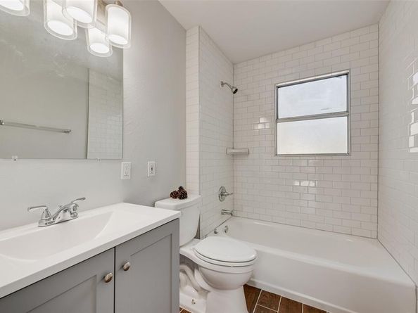 2647  Province Lane , Dallas Texas 75228