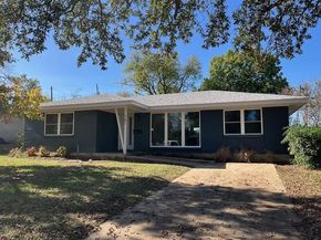 741  14th Street , Grand Prairie Texas 75050