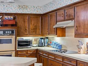 527  Tiffany Trail , Richardson Texas 75081