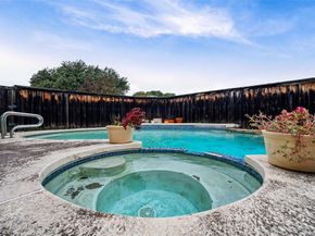 527  Tiffany Trail , Richardson Texas 75081