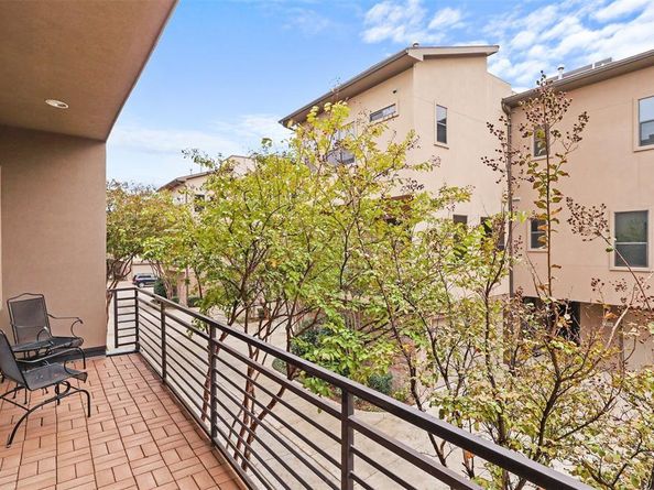 1717  Annex Avenue  602, Dallas Texas 75204