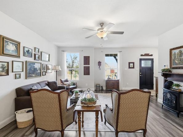 2645  Kings Canyon Mews , Corinth Texas 76210