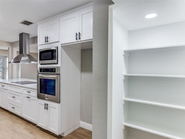 1420  Meadow Lane Terrace , Fort Worth Texas 76112