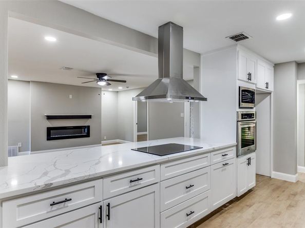 1420  Meadow Lane Terrace , Fort Worth Texas 76112