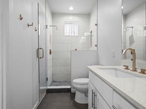 2016 N Fitzhugh Avenue  105, Dallas Texas 75204