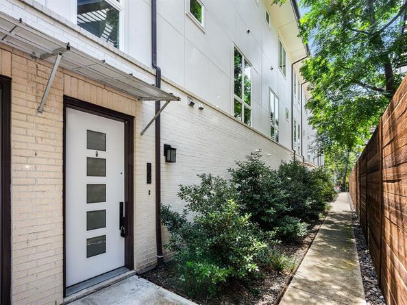 2016 N Fitzhugh Avenue  105, Dallas Texas 75204