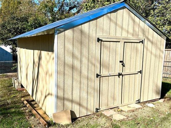 624  Browning Drive , Arlington Texas 76010