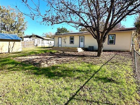 624  Browning Drive , Arlington Texas 76010