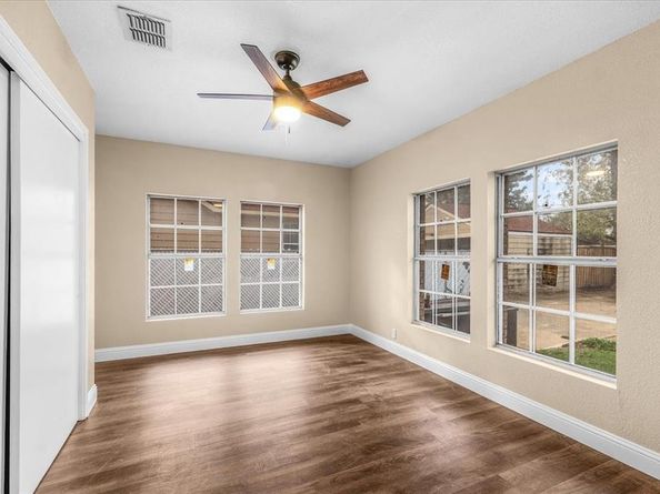 3640  6th Avenue , Fort Worth Texas 76110