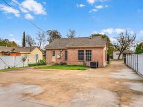 3640  6th Avenue , Fort Worth Texas 76110
