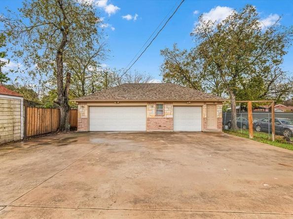 3640  6th Avenue , Fort Worth Texas 76110