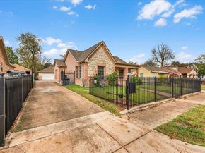 3640  6th Avenue , Fort Worth Texas 76110