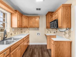 3640  6th Avenue , Fort Worth Texas 76110