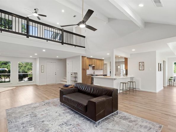 7255  Crossbow Court , Fort Worth Texas 76133