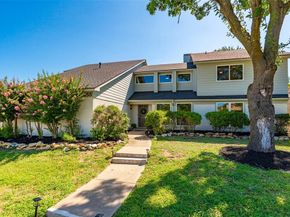 7255  Crossbow Court , Fort Worth Texas 76133