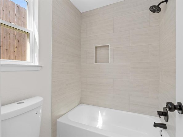 7255  Crossbow Court , Fort Worth Texas 76133