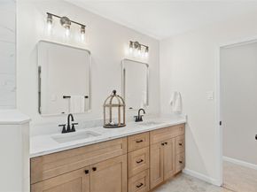 7255  Crossbow Court , Fort Worth Texas 76133