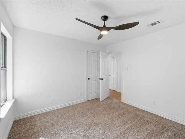 1940  Berrybrook Drive , Fort Worth Texas 76134