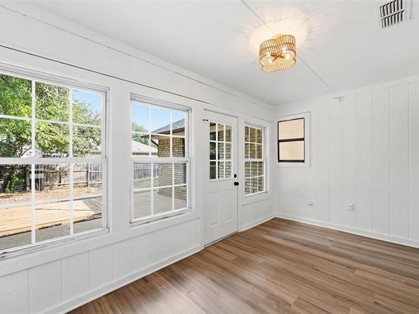 1940  Berrybrook Drive , Fort Worth Texas 76134