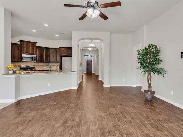 3920  Hollow Lake Road , Fort Worth Texas 76262