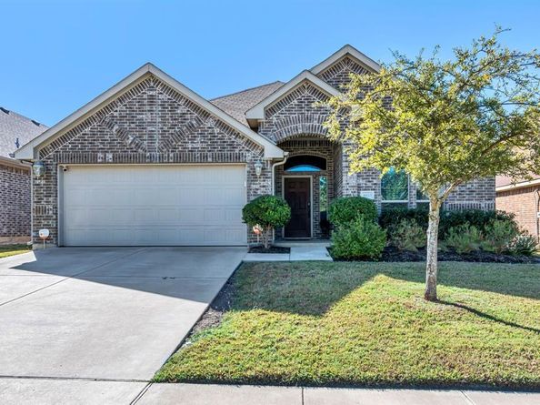 3920  Hollow Lake Road , Fort Worth Texas 76262