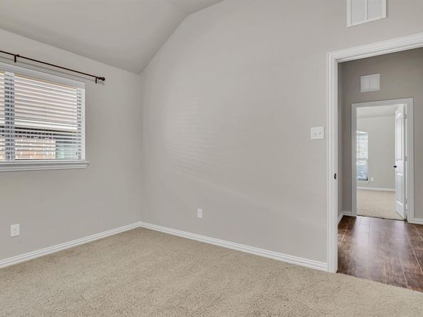 3920  Hollow Lake Road , Fort Worth Texas 76262